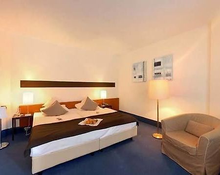 ווילהלמסהאבן Tide Hotel מראה חיצוני תמונה